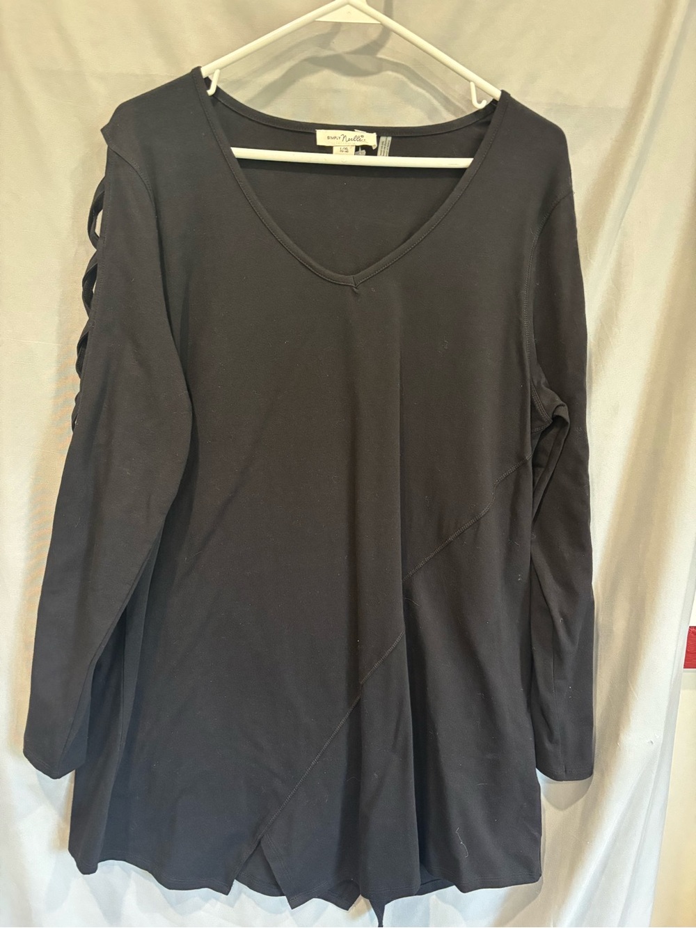 Simply Noelle Black Women's Scoop Neck Knit Top